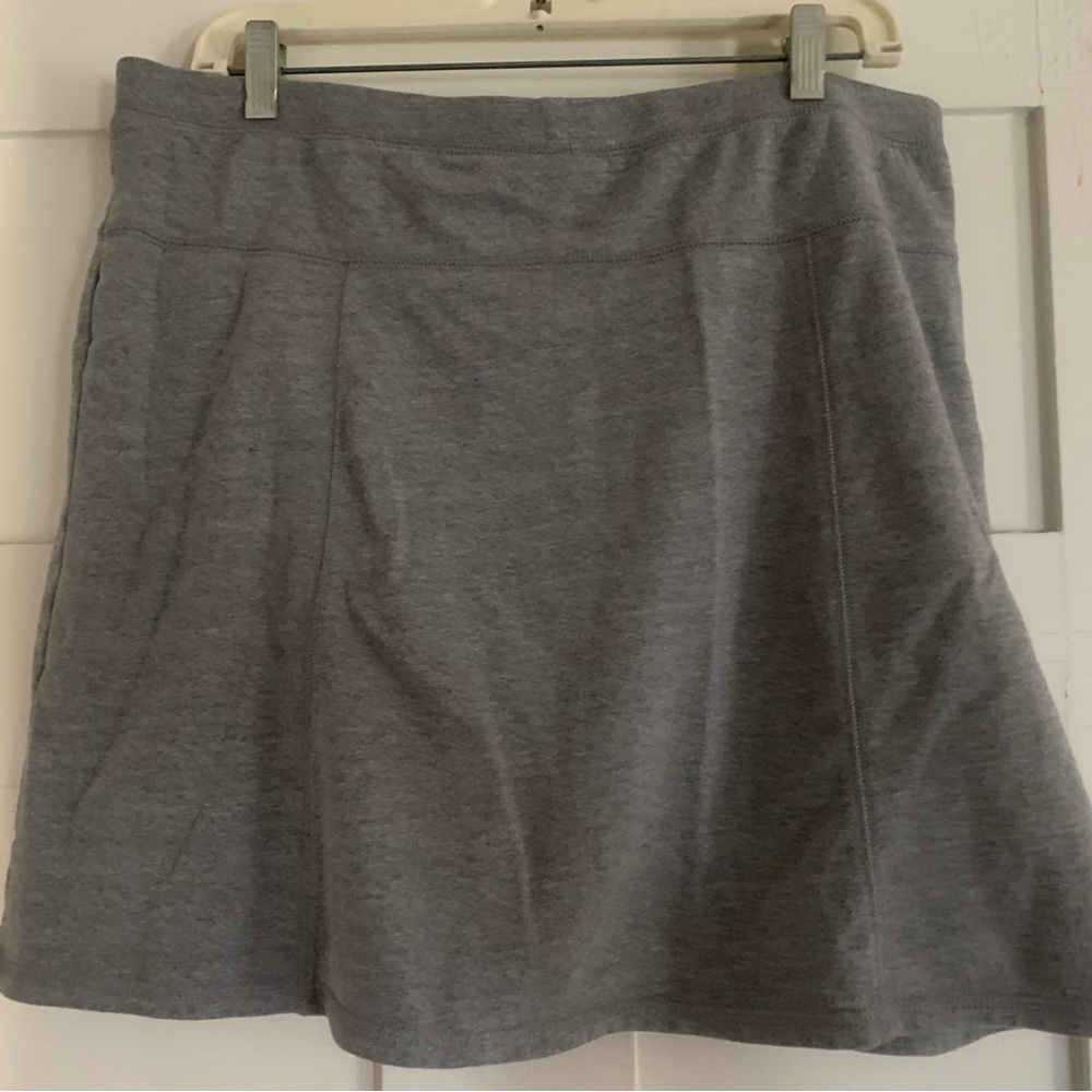 Grey cotton skort